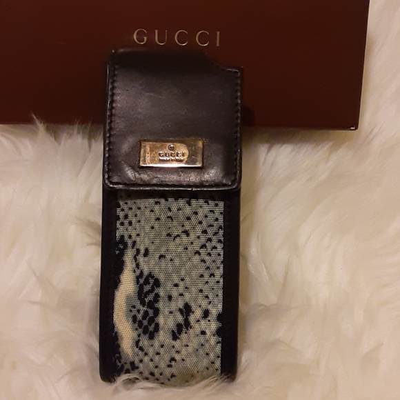 VINTAGE GUCCI PHONE CASE - Picture 1 of 6